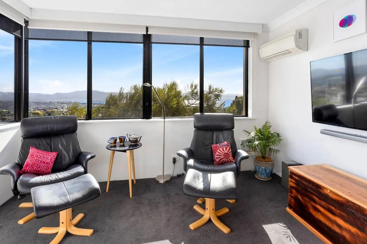 Apartamento 'Penthouse-Style Pad' Breathtaking Panoramic Views Hobart