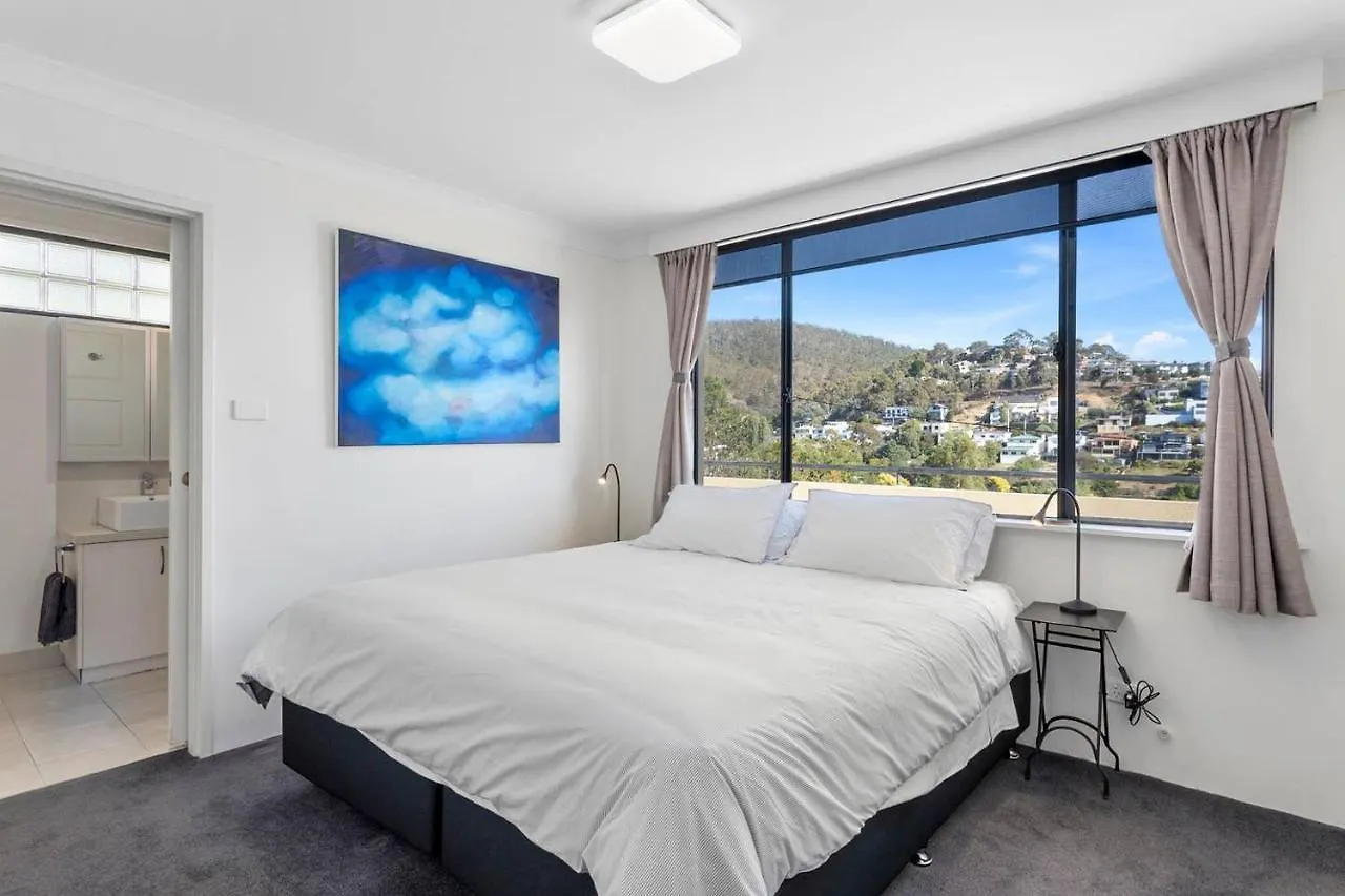 Apartamento 'Penthouse-Style Pad' Breathtaking Panoramic Views Hobart 0*,